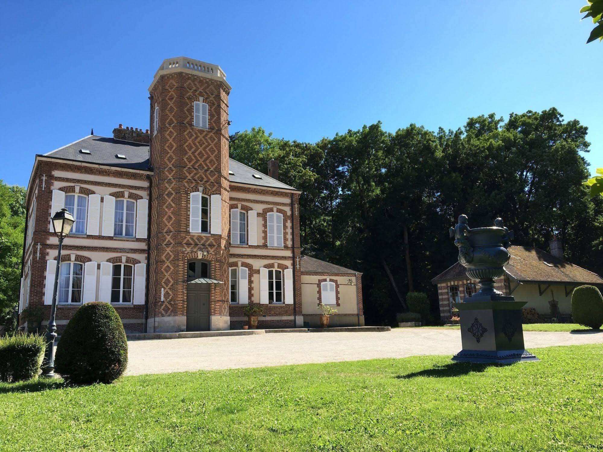 Chateau De Montabert Montaulin Kültér fotó